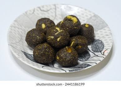 Alsi Laddu